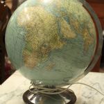 812 1263 EARTH GLOBE